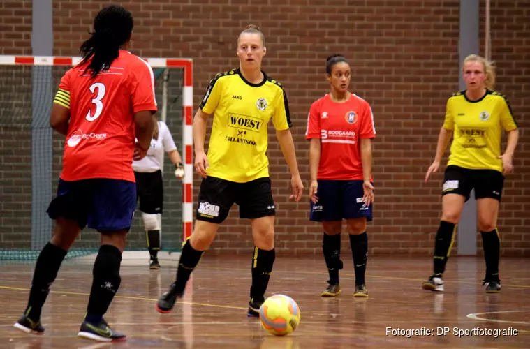 Reiger Boys/Woest ontvangt vrouwen Hovocubo in de Derby van Noord-Holland