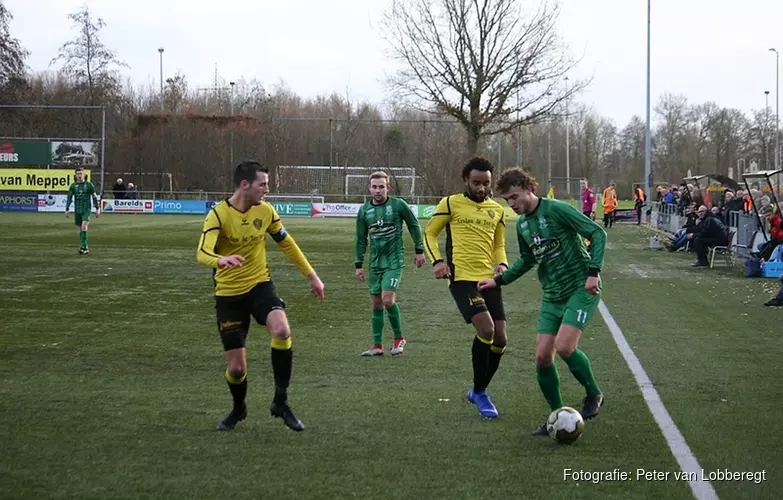 Alcides straft fouten Hollandia af