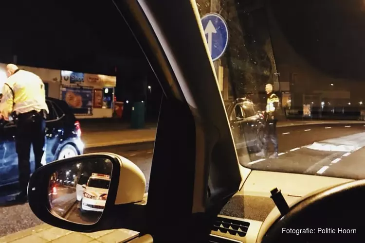 Beschonken automobilist scheurt weg na positieve blaastest in Hoorn
