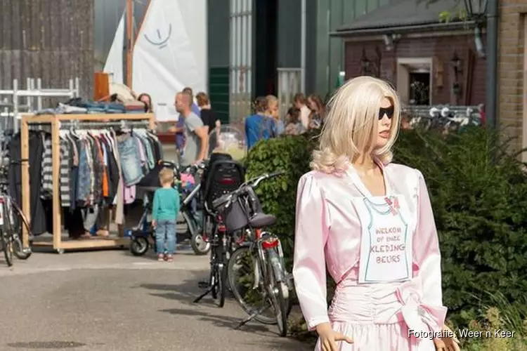 Tweede Kans markt op Moederdag in Zwaag