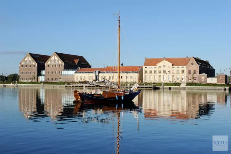 Jubilerend museum trakteert verzorgingshuizen Noord-Holland