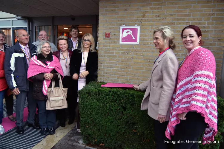 Wilgaerden ontvangt als eerste in Westfriesland de Roze Loper