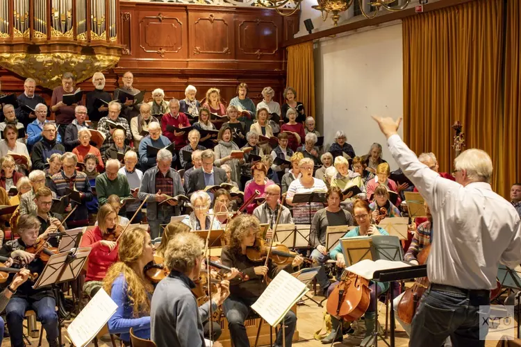 Op 24 november 14.30 uur zingt Oratoriumvereniging  Soli Deo Gloria het Requiem van Mozart in de Oosterkerk in Hoorn.