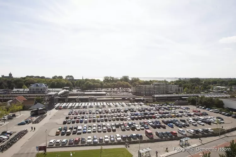 Unanieme steun raad voor voorstel parkeren Poort van Hoorn