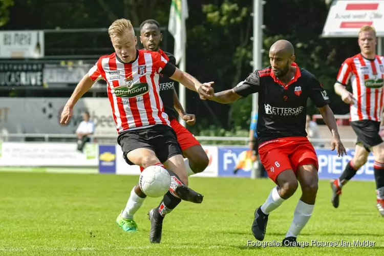 Hollandia heeft eerste driepunter binnen in Derde Divisie