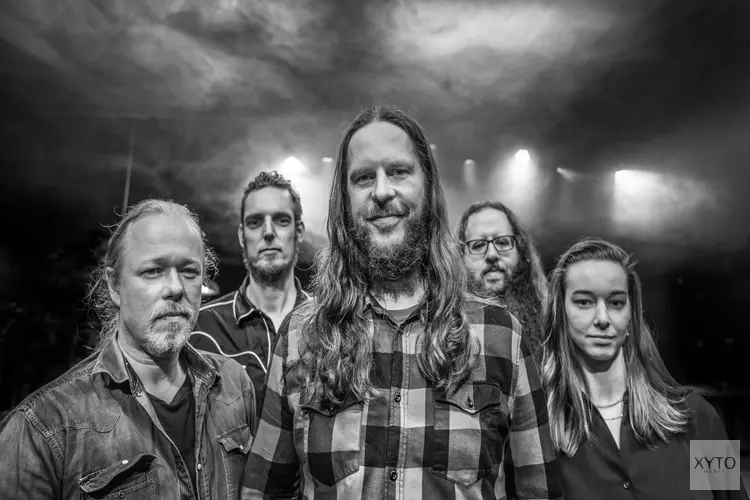 16 okt – Southern rock in Manifesto met Copperhead County