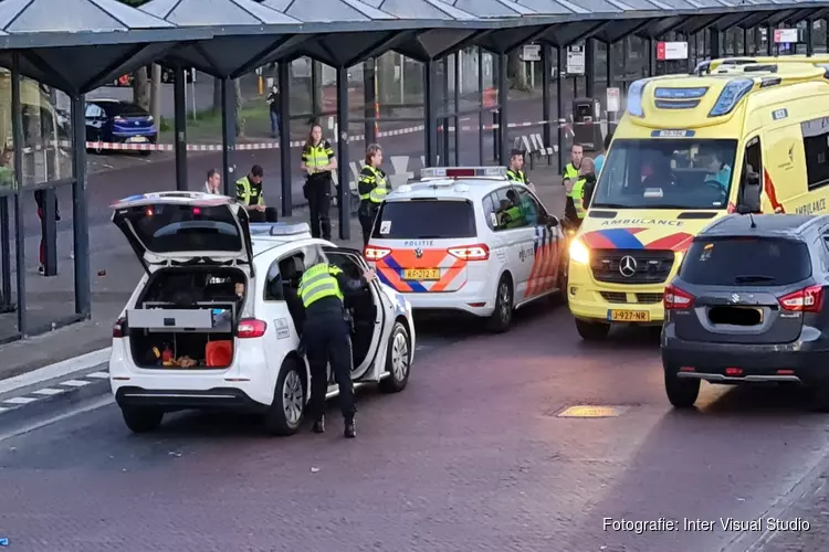 Steekincident bij Station Hoorn. Verdachte op de vlucht