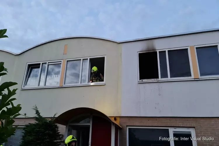 Meerdere woningen ontruimd bij brand in Hoorn