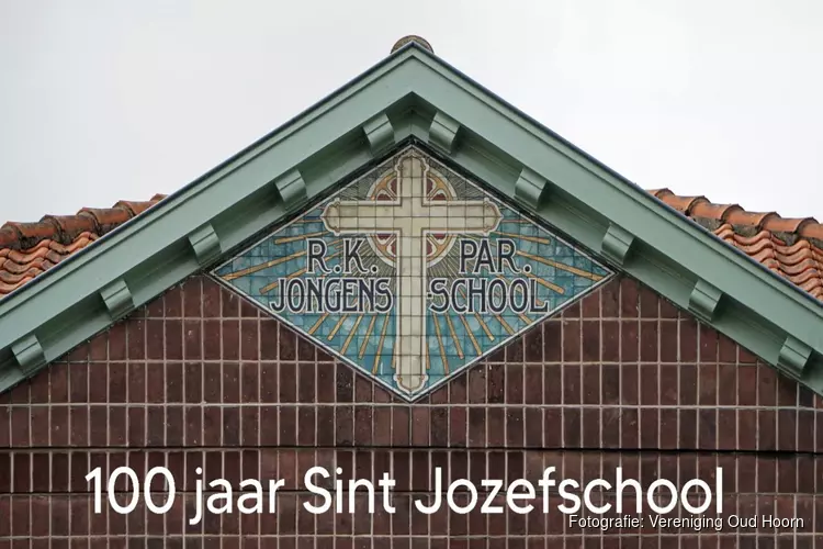 Expositie 100 jaar Sint Jozefschool bij Vereniging Oud Hoorn