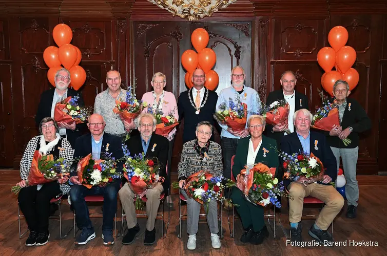 Dertien Koninklijke onderscheidingen in Hoorn