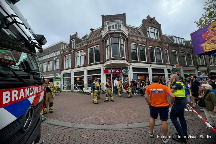 Brandmelding bij supermarkt in centrum Hoorn, verdacht persoon aangehouden