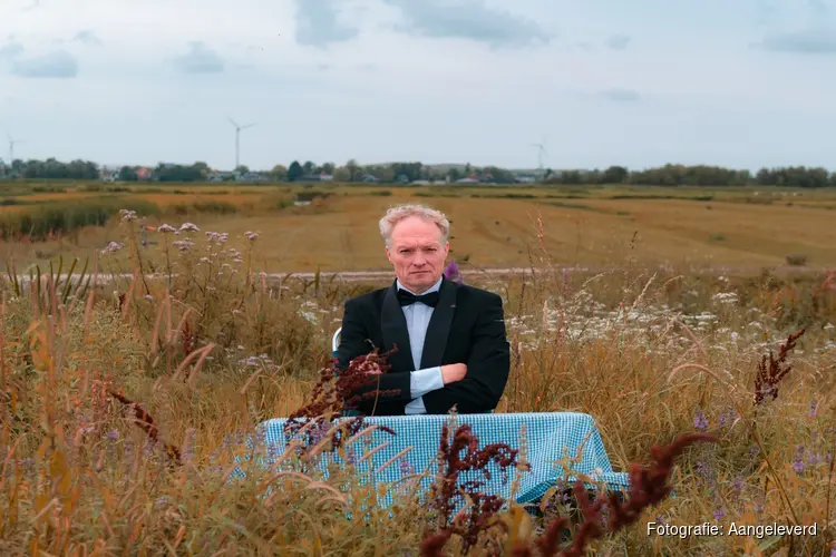 Het leven is absurd – een theaterfeestje