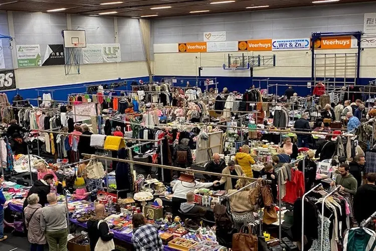 Vlooienmarkt in Vredehof op 16 februari