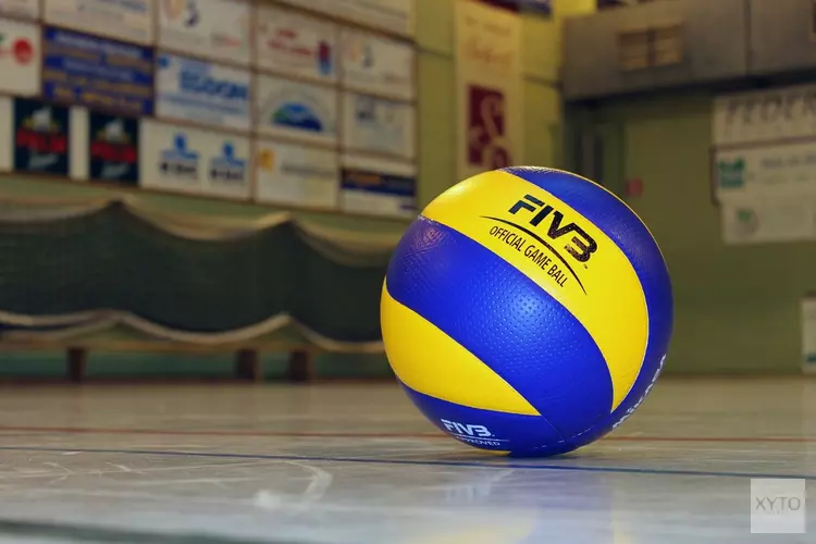 Koffievolleybal bij Simokos in Bovenkarspel