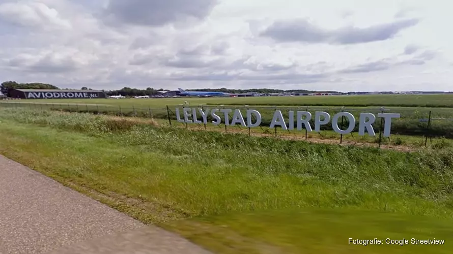 Besluit Lelystad Airport een jaar uitgesteld